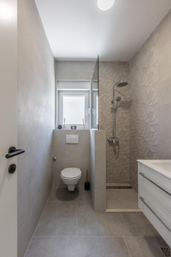 Carpe Diem Luxury Apartments Rogoznica  Buitenkant foto