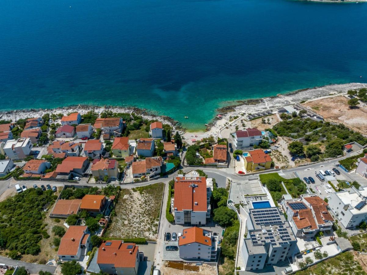 Carpe Diem Luxury Apartments Rogoznica  Buitenkant foto