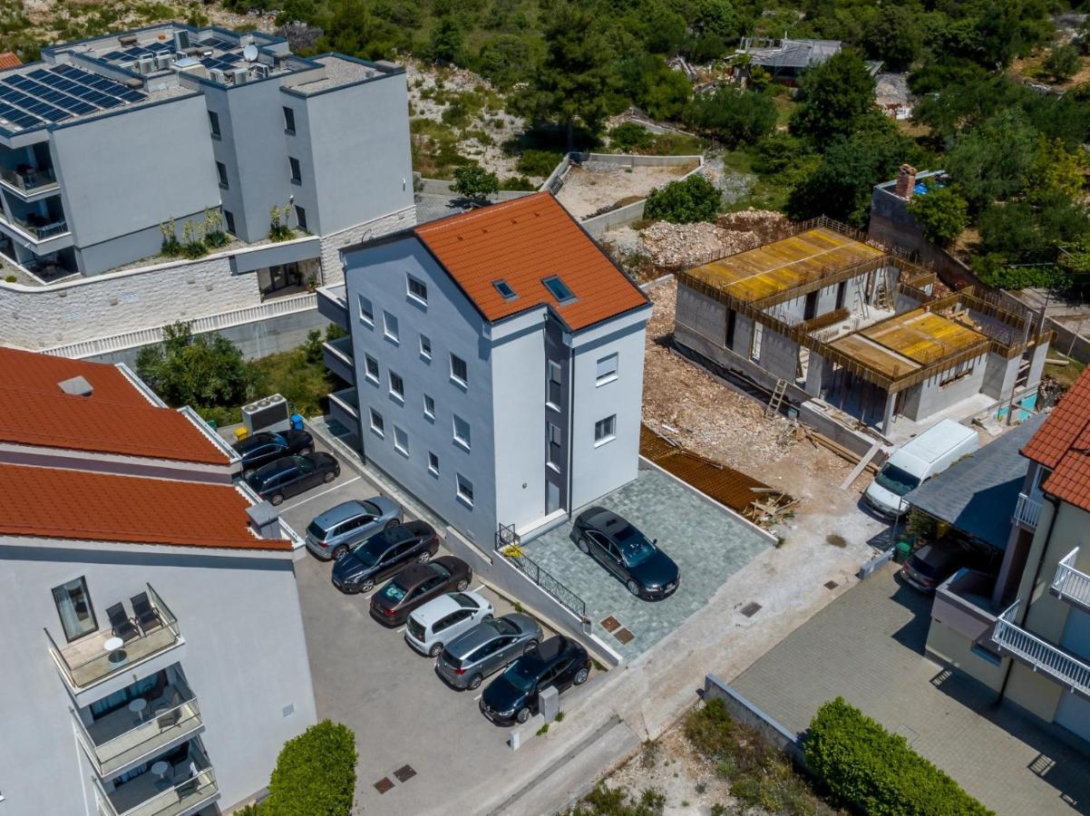 Carpe Diem Luxury Apartments Rogoznica  Buitenkant foto