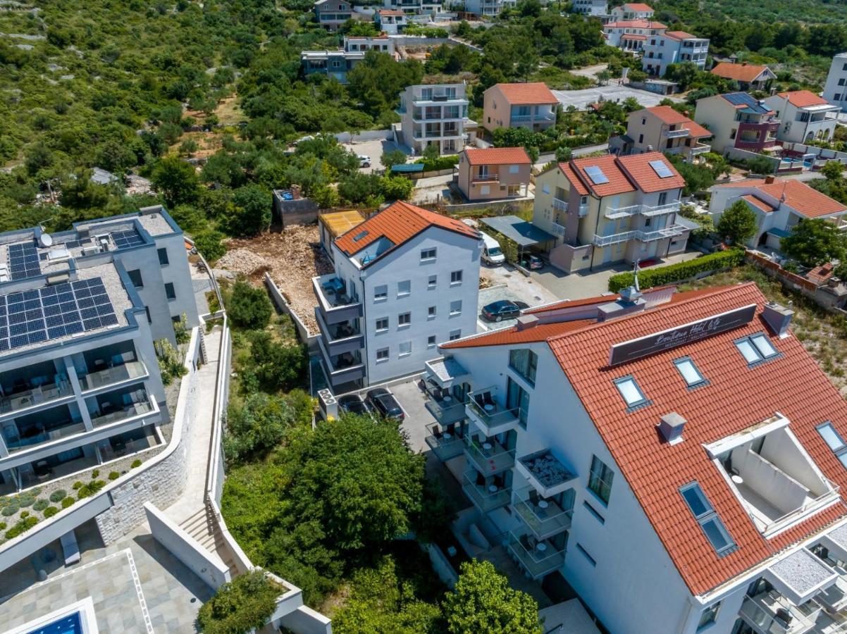 Carpe Diem Luxury Apartments Rogoznica  Buitenkant foto
