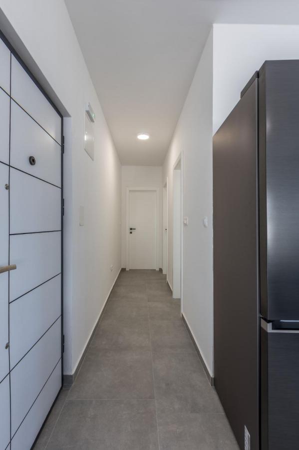 Carpe Diem Luxury Apartments Rogoznica  Buitenkant foto